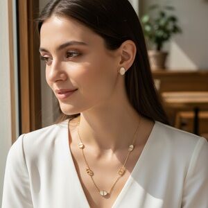 18K Gold Plated Pig Nose Mother of Pearl Jewelry Set